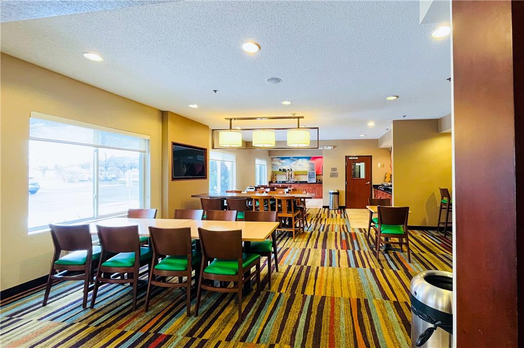Comfort Inn & Suites Olathe Kansas City - photo 35