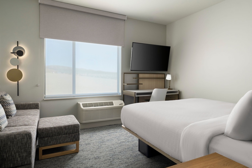 TownePlace Suites by Marriott Barstow - photo 7