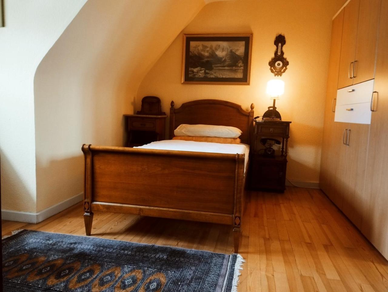 Zimmer mit zwei Räumen — hotel in Schomberg