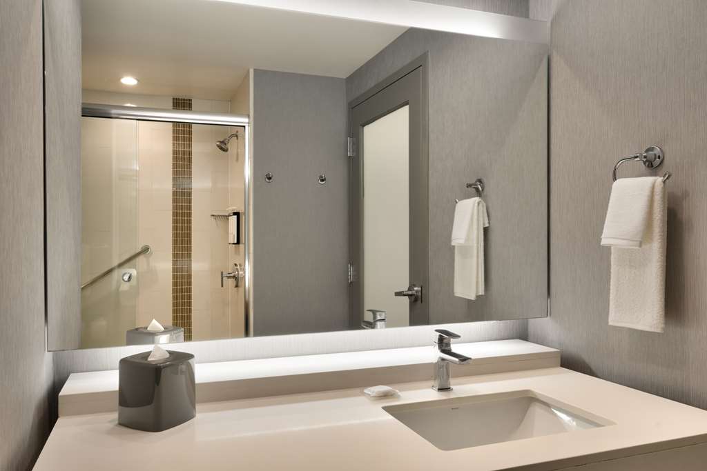 Hyatt Place at Anaheim Resort Convention Center - photo 18
