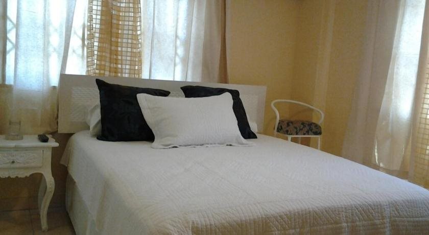 Suites La Rosa Airport Guayaquil in Guayaquil, Ecuador