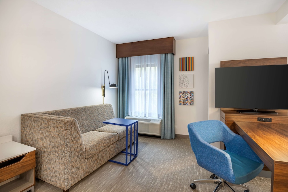 Hampton Inn Petersburg Fort Lee - photo 23