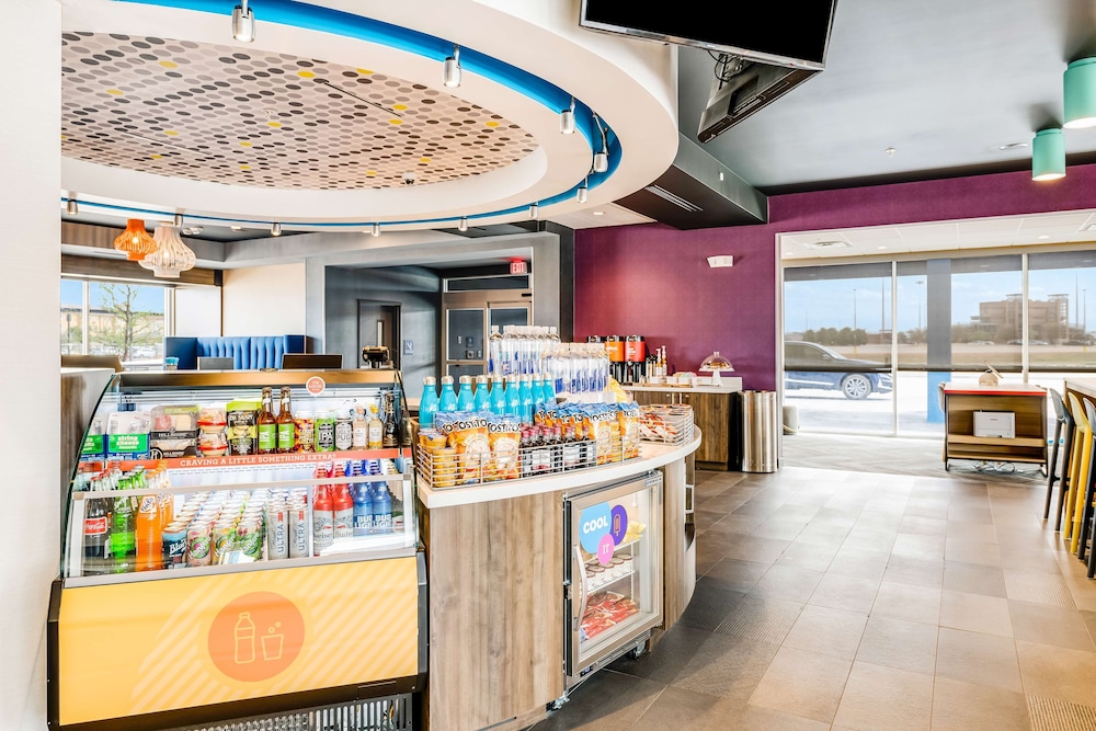 Tru By Hilton Midland - photo 3