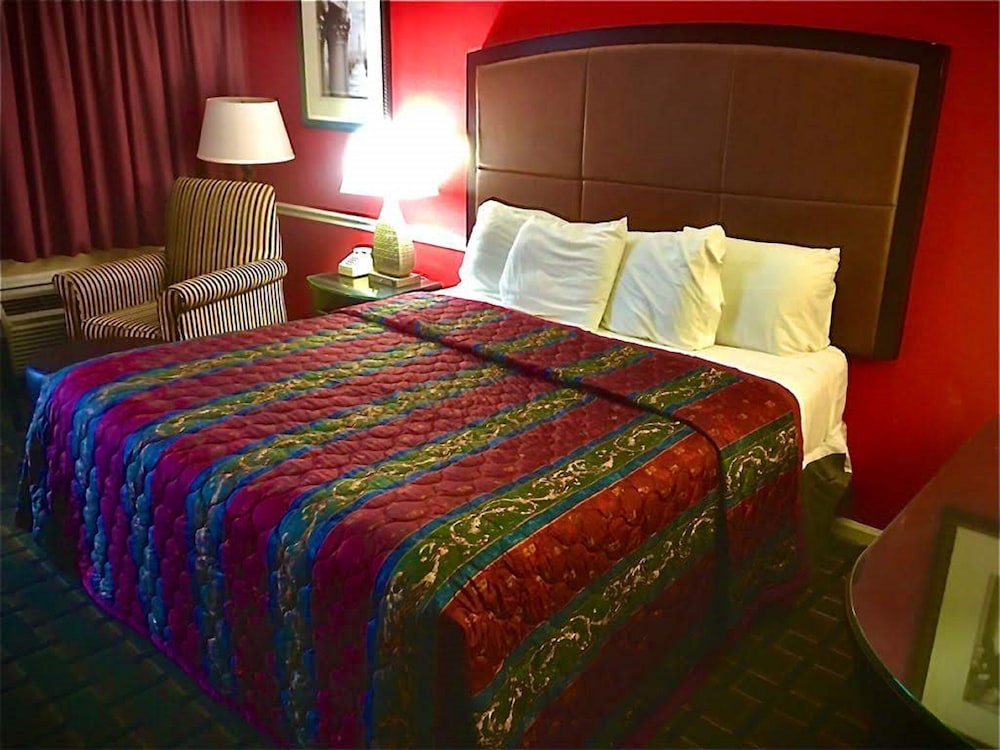 Stay Express Inn & Suites Demopolis - photo 10