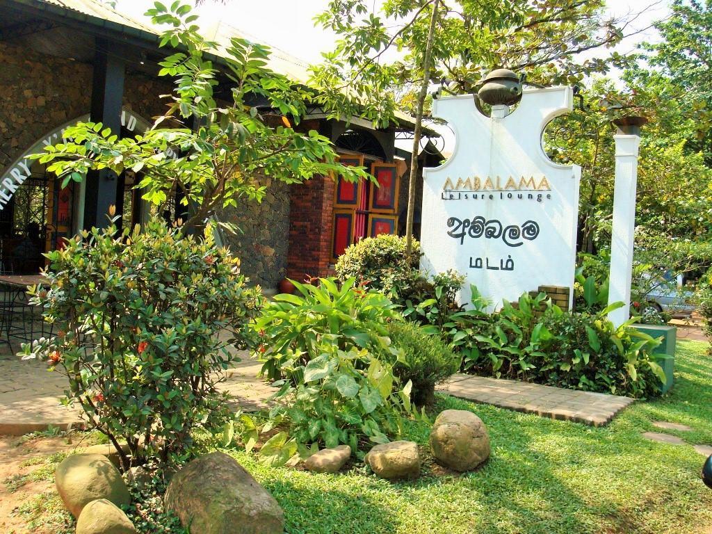 Ambalama Leisure Lounge Hotel in Kelaniya, Sri Lanka