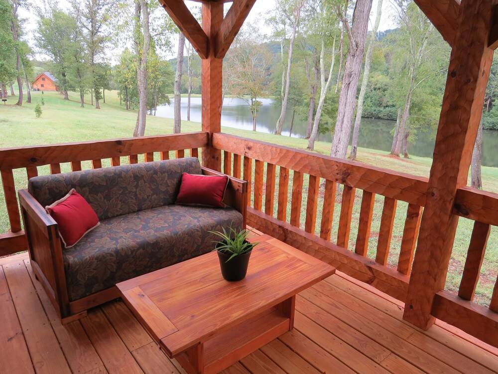 Southern Comfort Lakeside Cabin Resort - photo 23