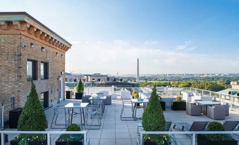 Global Luxury Suites at The White House - photo 44