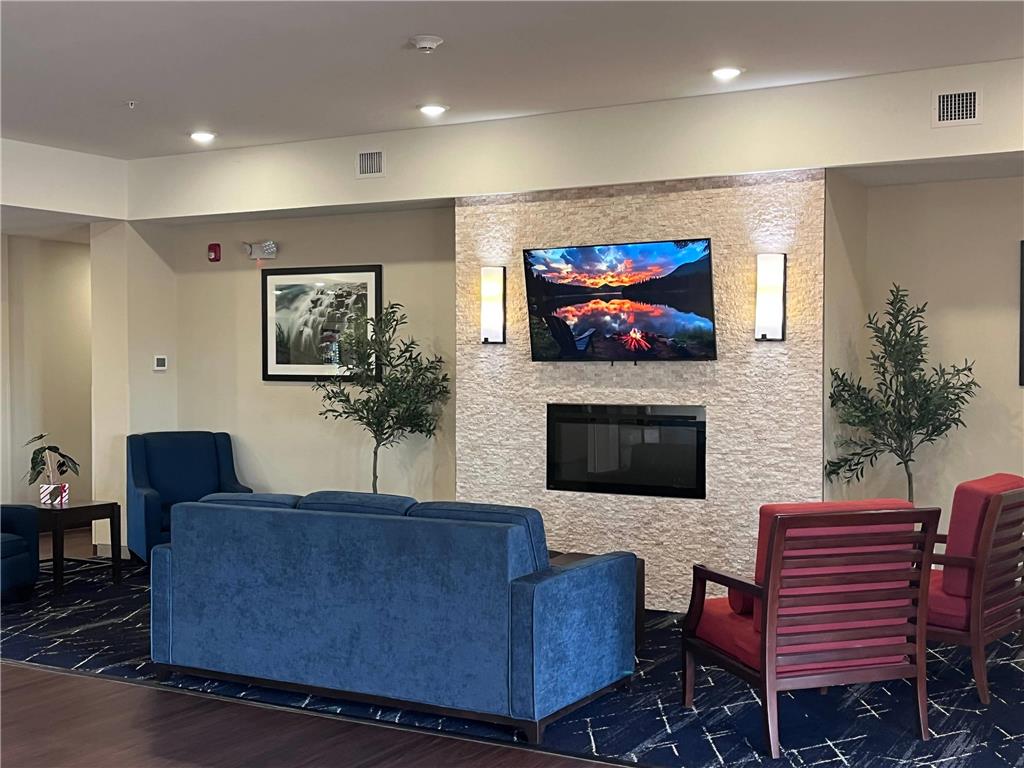 Comfort Inn & Suites North Mankato - photo 13