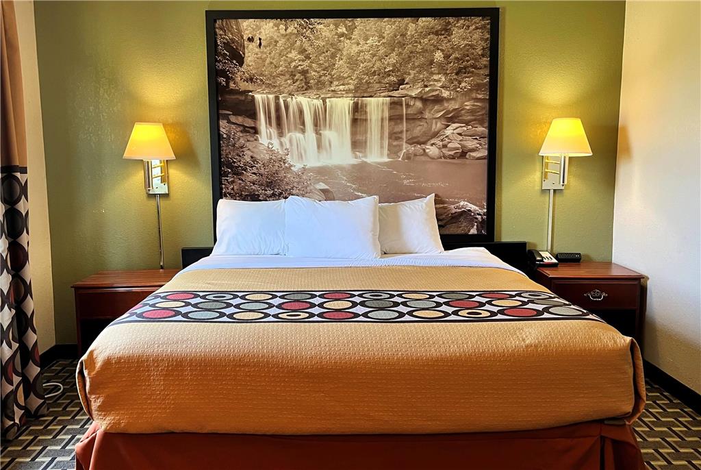 Super 8 by Wyndham Madison IN - photo 13