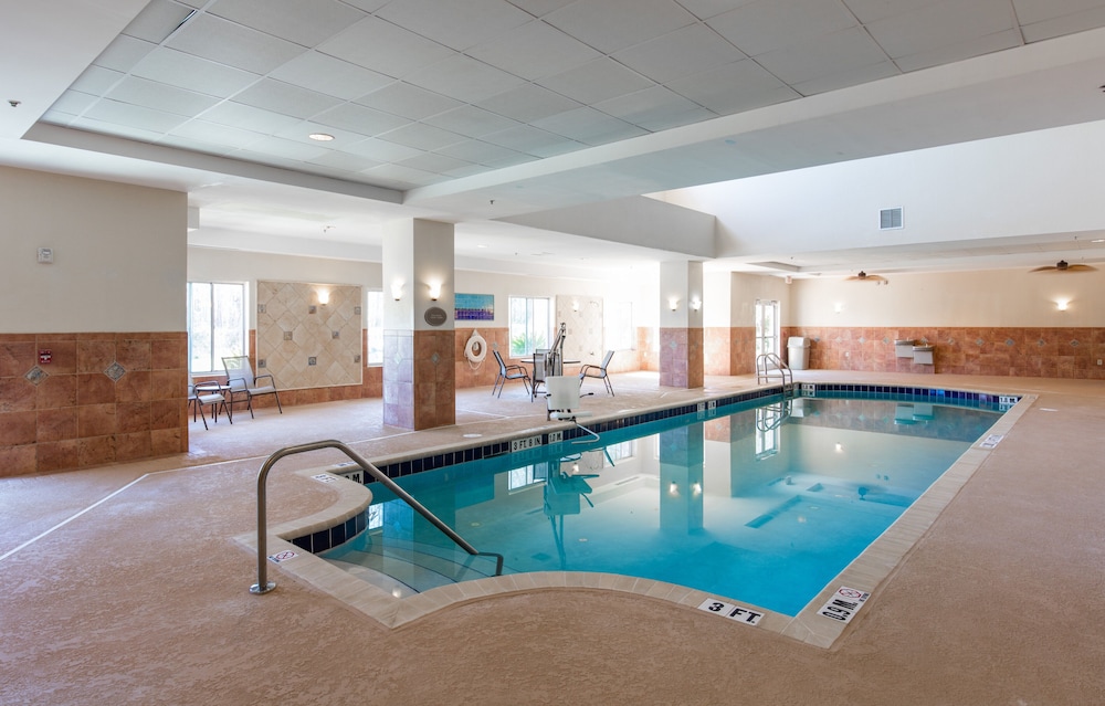 Holiday Inn & Suites Lake City by IHG - photo 9