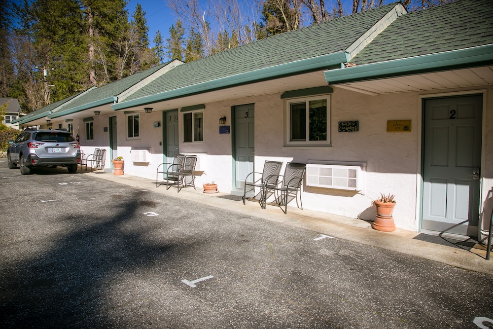 Outside Inn - photo 228