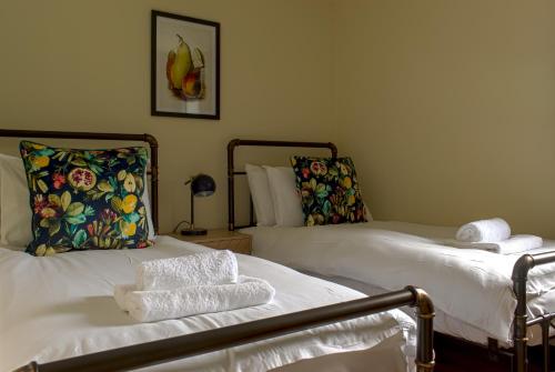 Holyrood New Apartment — 4-Star Luxury Hotel in Edinburgh, United Kingdom