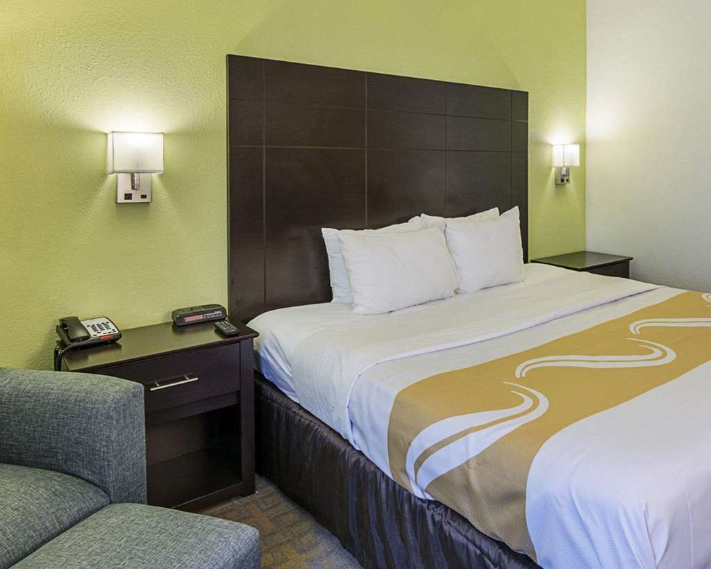 Quality Inn Richmond Airport - photo 12