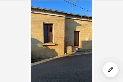 Le Logis Des Roses — hotel in Doue-La-Fontaine