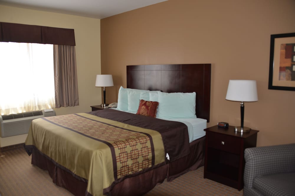 Irish Inn And Suites - photo 10