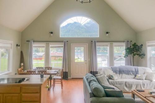 Lake Sutherland Surprise in Port Angeles, United States