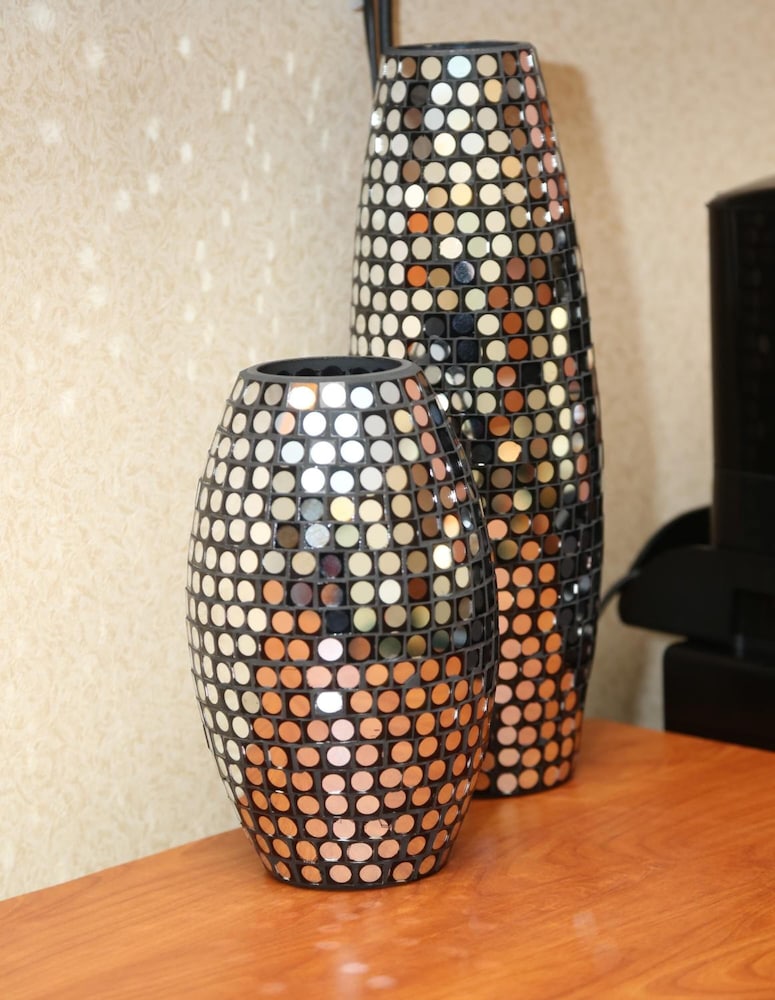 Jfk Inn - photo 30