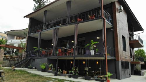 Hotel უცხო utskho