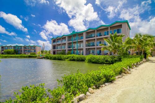 Suite A203 @ Mara Laguna — 4-Star Luxury Hotel in San Pedro, Belize