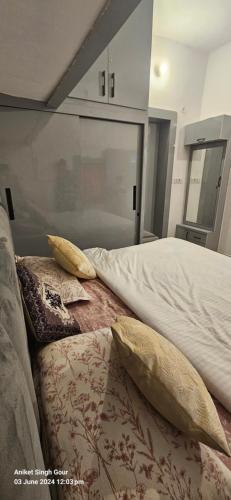 OYOs Couple Hotel Orchha in Orchha, India