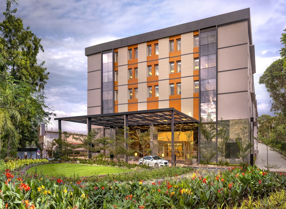 O by Tamara Coimbatore in Coimbatore, India