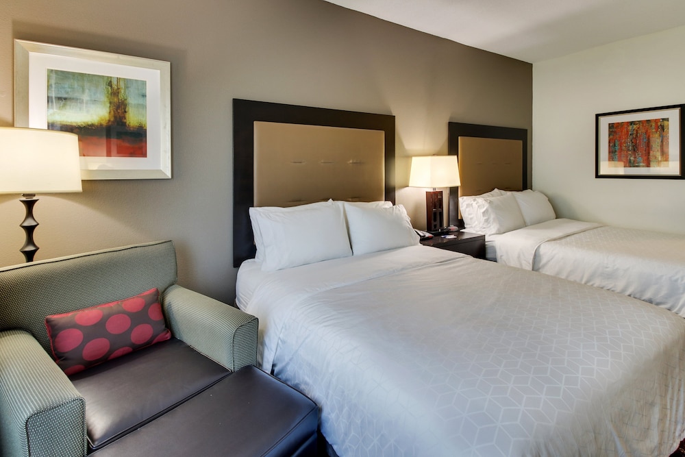 Holiday Inn Express Hotel & Suites Lancaster Lititz by IHG - photo 20