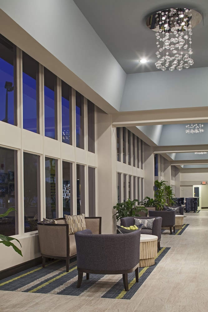 DoubleTree by Hilton Hotel Jacksonville Airport - photo 4