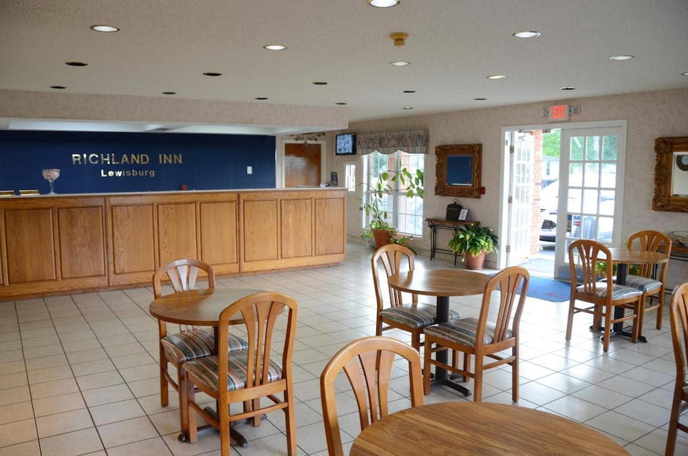 A Richland Inn Lewisburg - photo 3