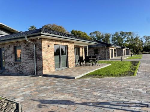 Ferienhof Marquardt Bungalow 4 — 4-Star Luxury Hotel in Fehmarn, Germany