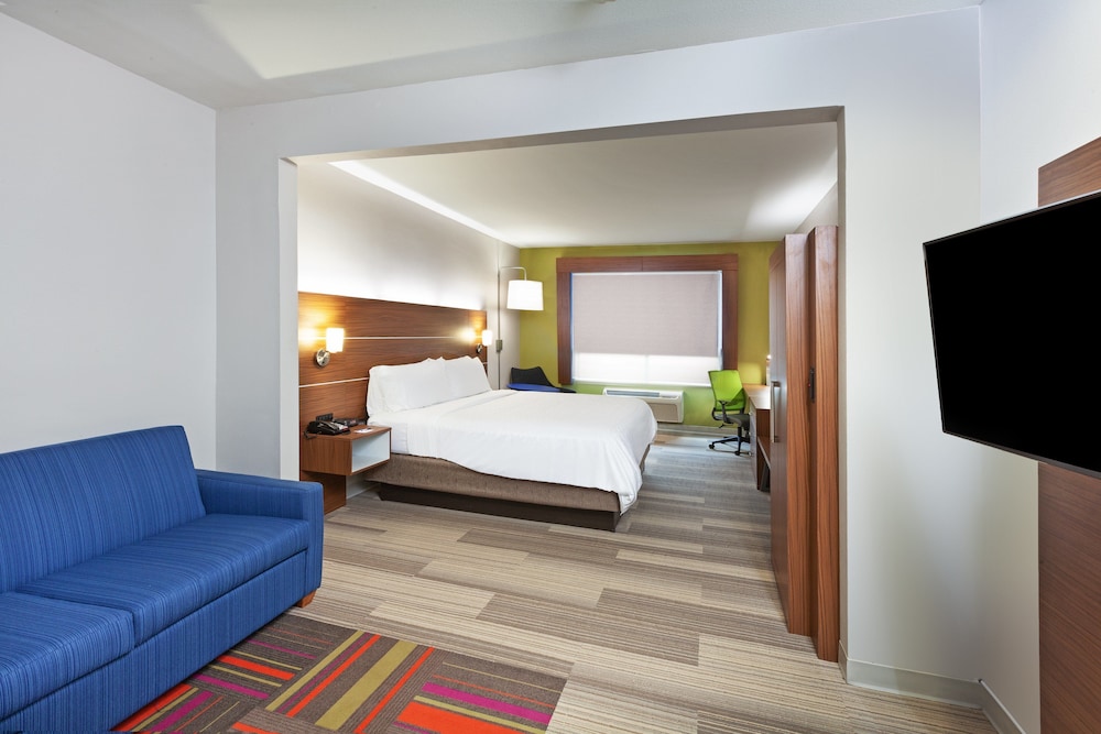 Holiday Inn Express Hotel & Suites Orange by IHG - photo 10
