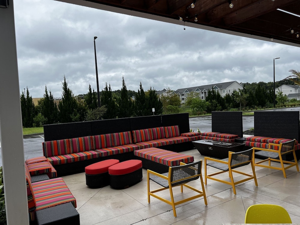 Home2 Suites by Hilton Hinesville - photo 17
