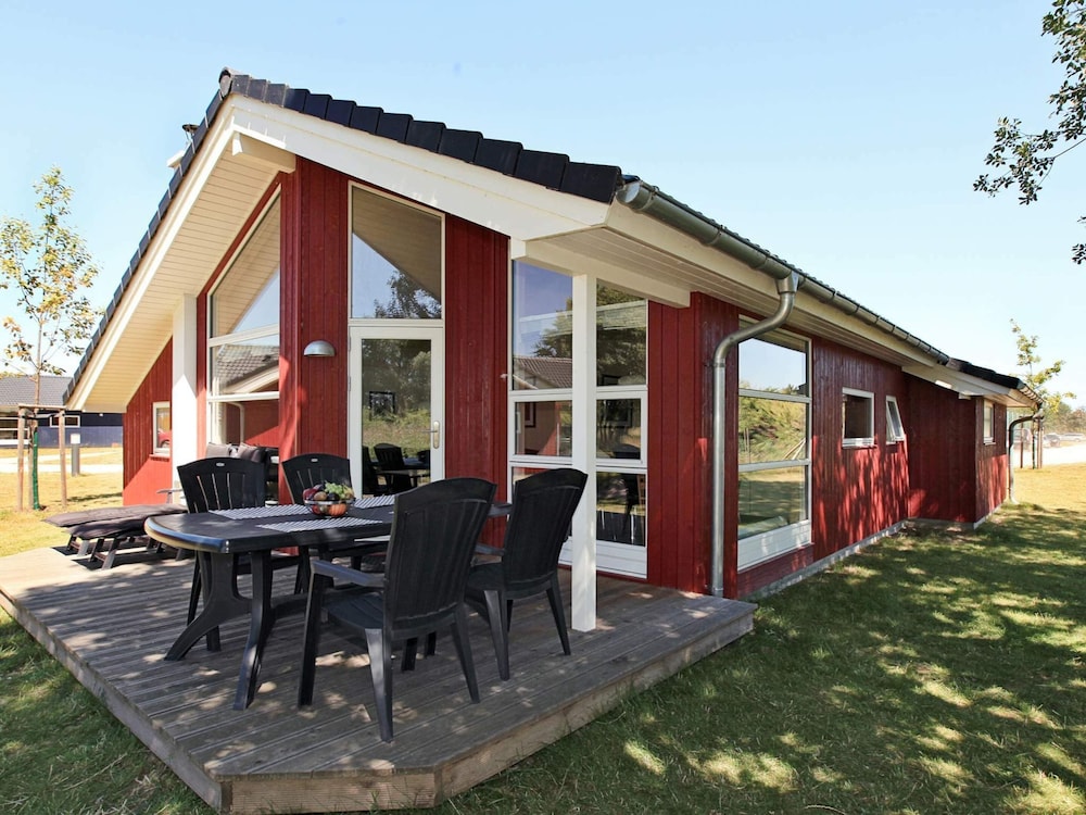 Holiday Home in GroÃŸenbrode — 4-Star Luxury Hotel in Grossenbrode, Germany