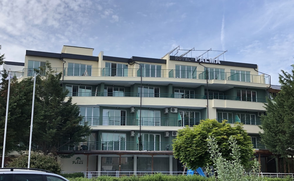 Hotel Palma - carbon neutral hotel in Nesebar