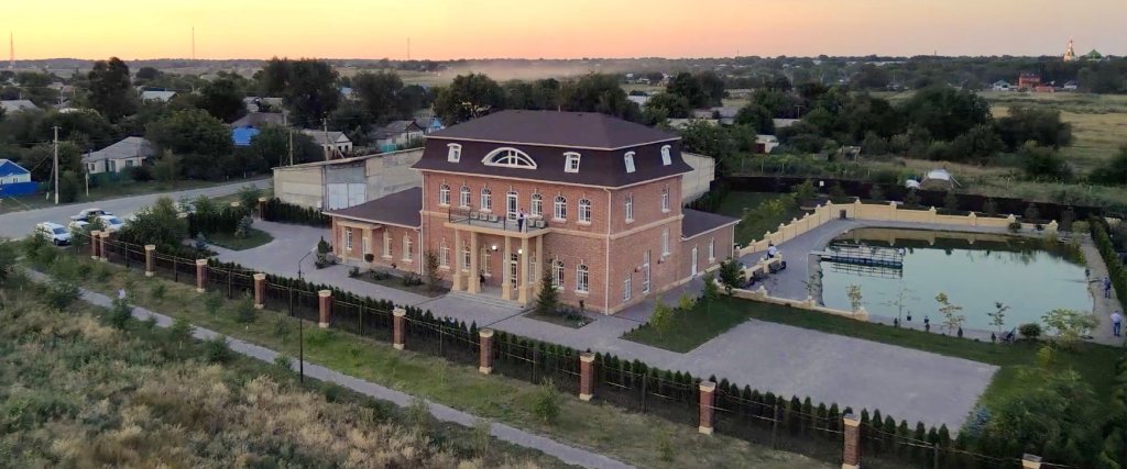 Staraya Melnitsa Hotel in Krasnogvardeyskoye, Russia