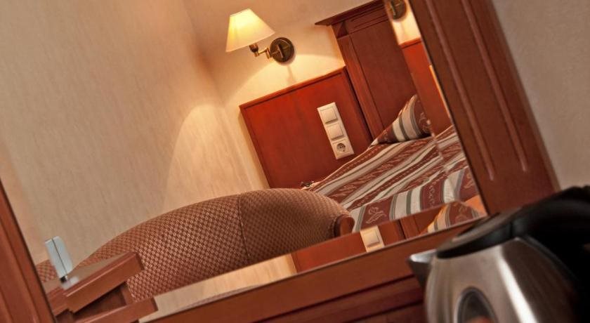 Hotel Central - carbon neutral hotel in Pecs