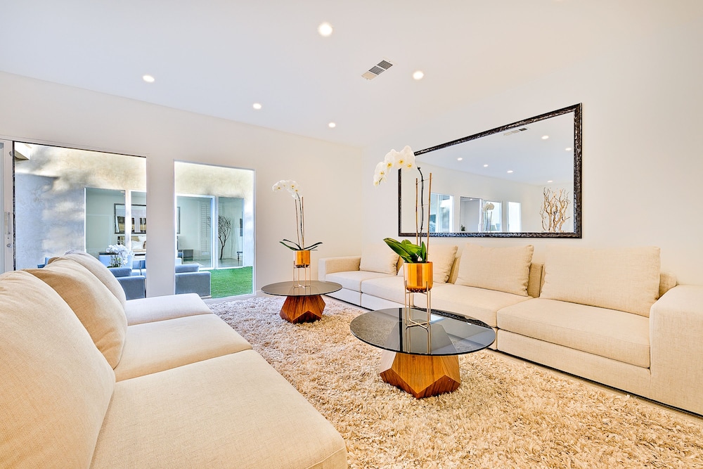Beverly Hills Luxury Modern Palace - photo 18