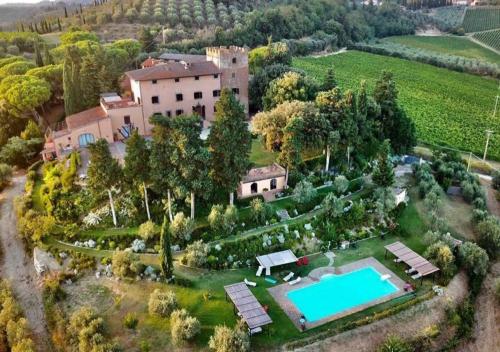 Villa il Pozzo — 4-Star Luxury Hotel in Certaldo, Italy