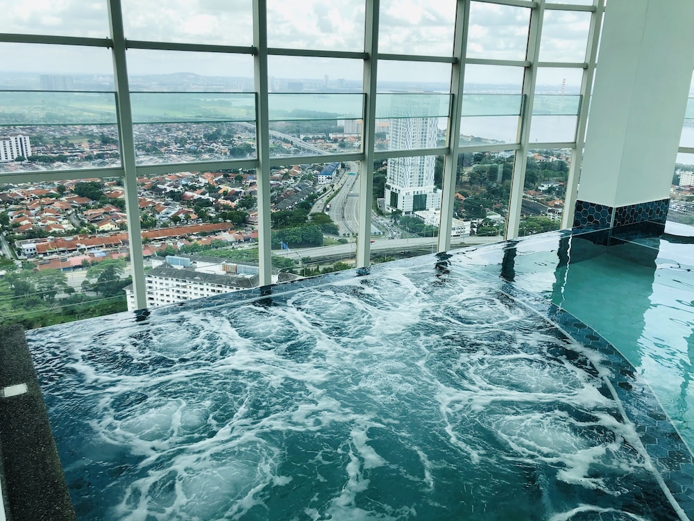 Tri Tower Comfy home by Antlerzone in Johor Bahru, Malaysia