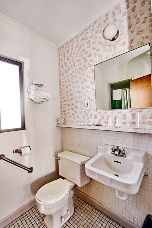 7 Inn - photo 5