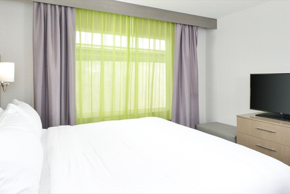 Holiday Inn Express & Suites Shippensburg by IHG - photo 5
