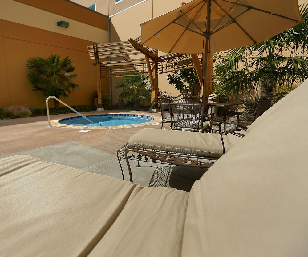 Emerald Queen Hotel & Casino Fife - photo 26