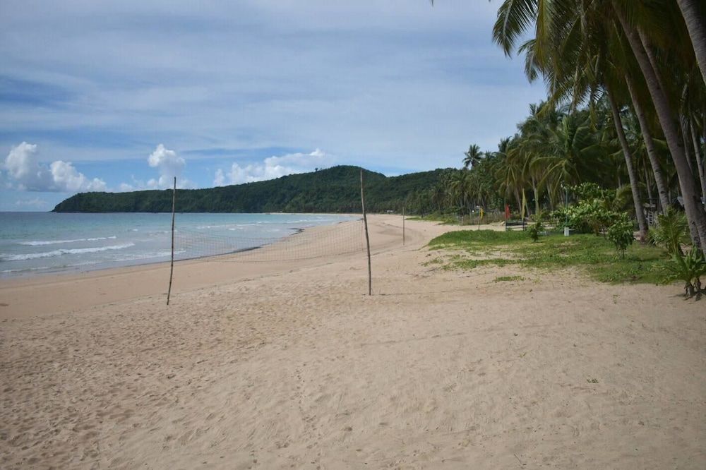 Catian beach - carbon neutral hotel in El Nido