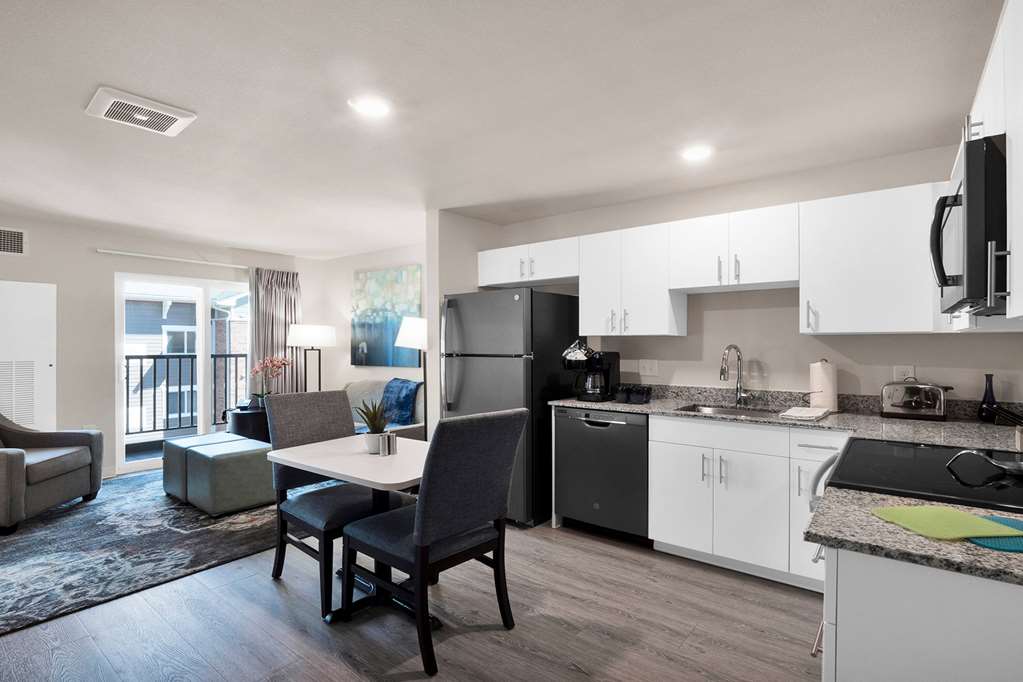 WaterWalk Extended Stay by Wyndham Charlotte Arrowood - photo 96