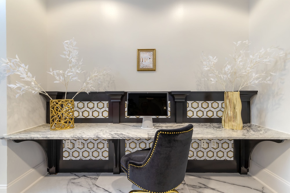 Hotel Gibbs Downtown Riverwalk - photo 40