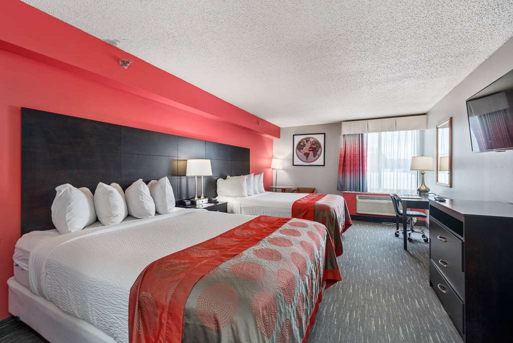 Ramada by Wyndham Sioux Falls Airport Waterpark & Event Ctr - photo 43