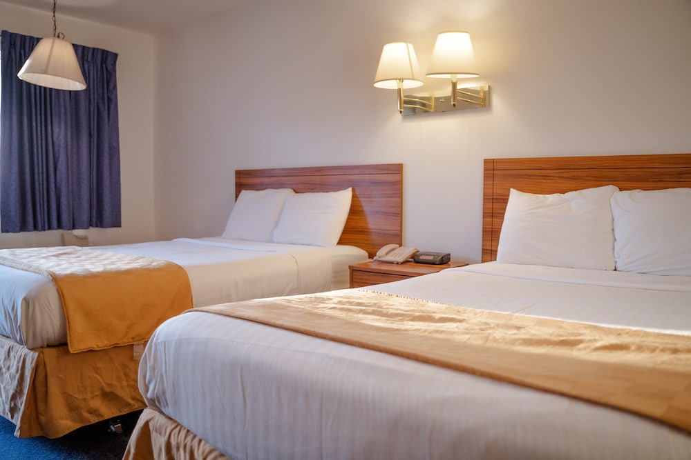 Haysville Express Inn - photo 10