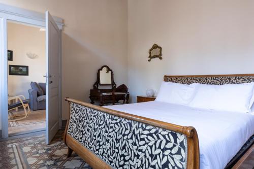 Fossi Elegant Apartment — 4-Star Luxury Hotel in Florence, Italy