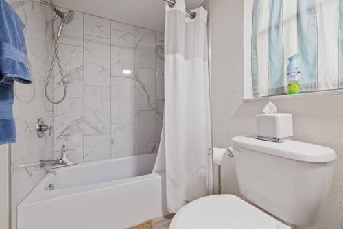 Stunning 1st Floor Views in Dunedin, United States