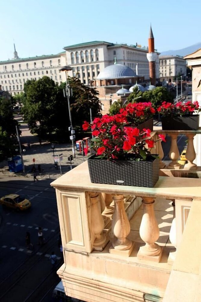 Hotel Maria Luisa — 4-Star Luxury Hotel in Sofia, Bulgaria