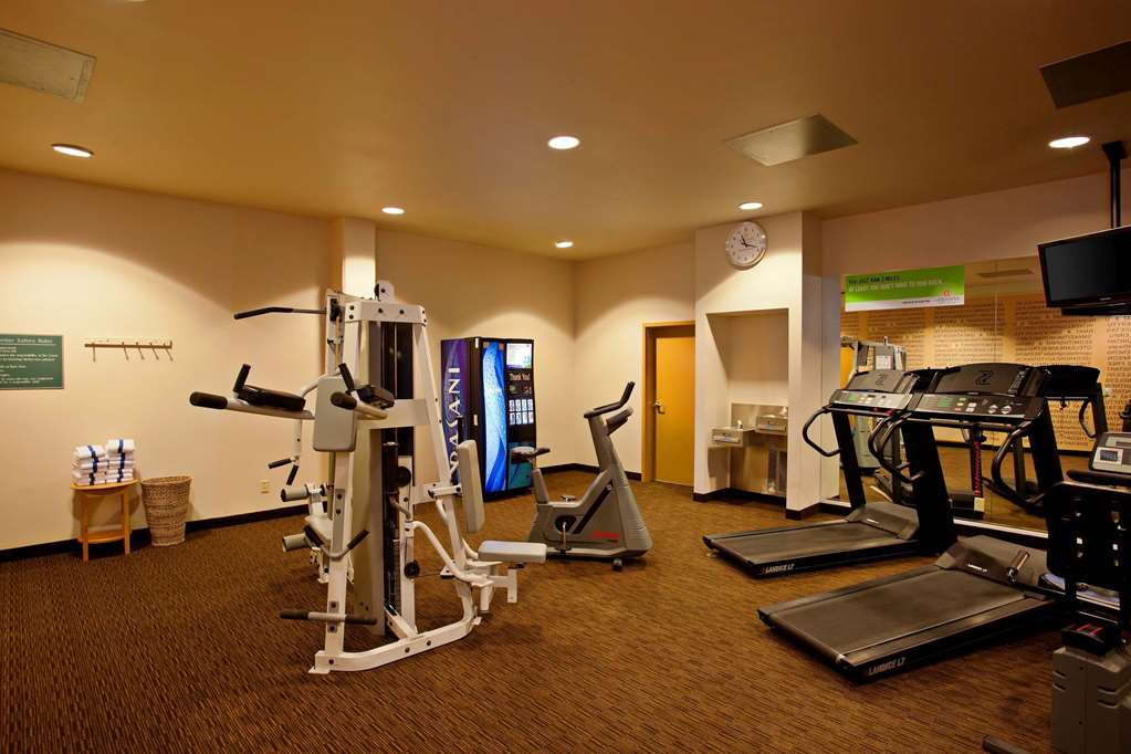 La Quinta Inn & Suites by Wyndham Irvine Spectrum - photo 9